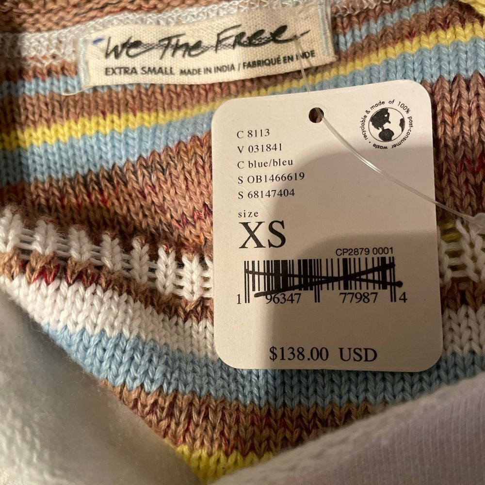 NWT WE THE Free People Size Medium Lake Tahoe Sweater
Retail $138
Size XS - Picture 8 of 9